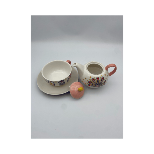 Чайник с чаша